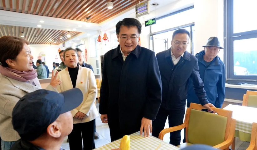 苏焕喜调研督导集中整治群众身边不正之风和腐败问题工作